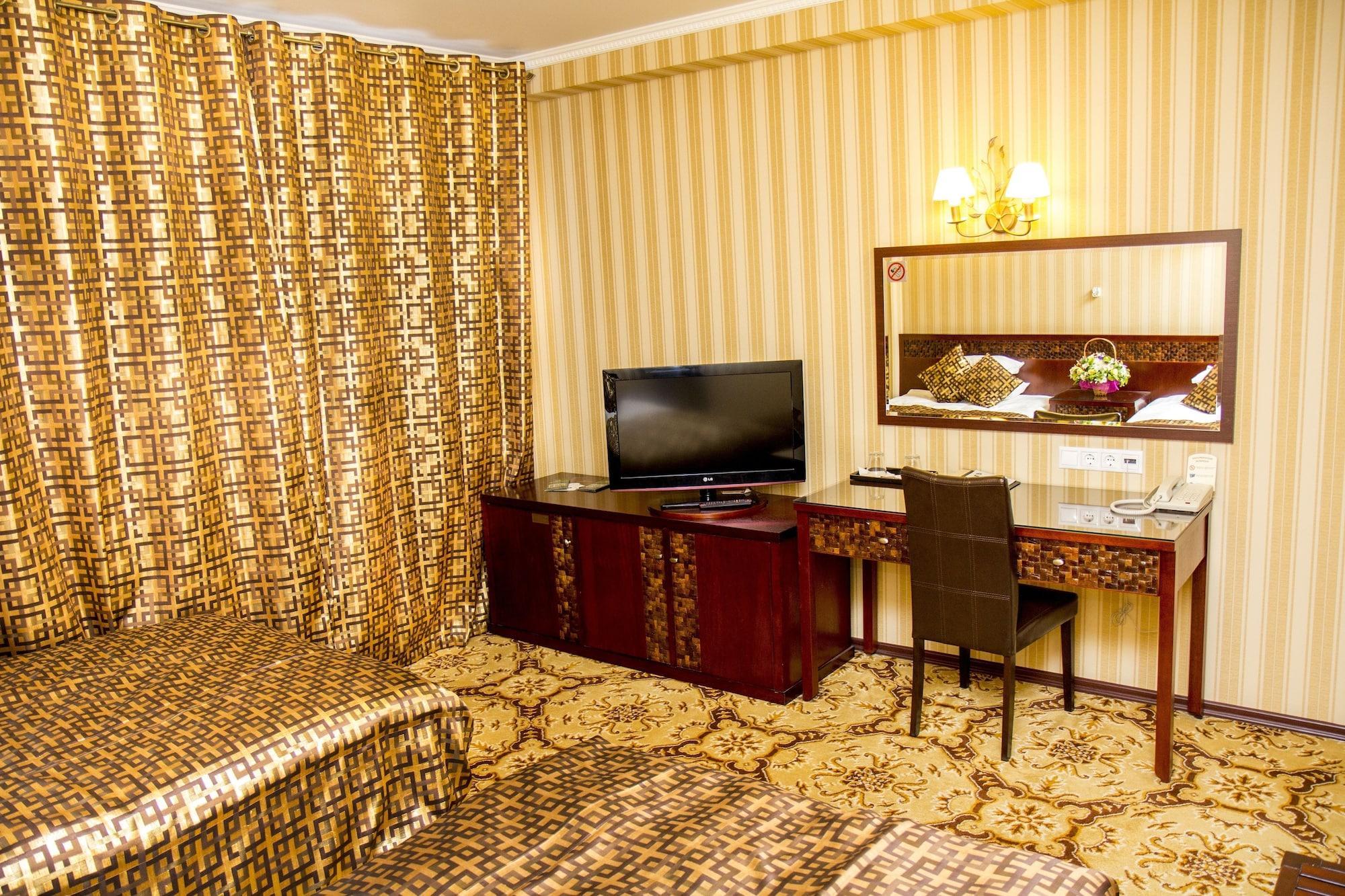 Klassik Hotel Chişinău Extérieur photo