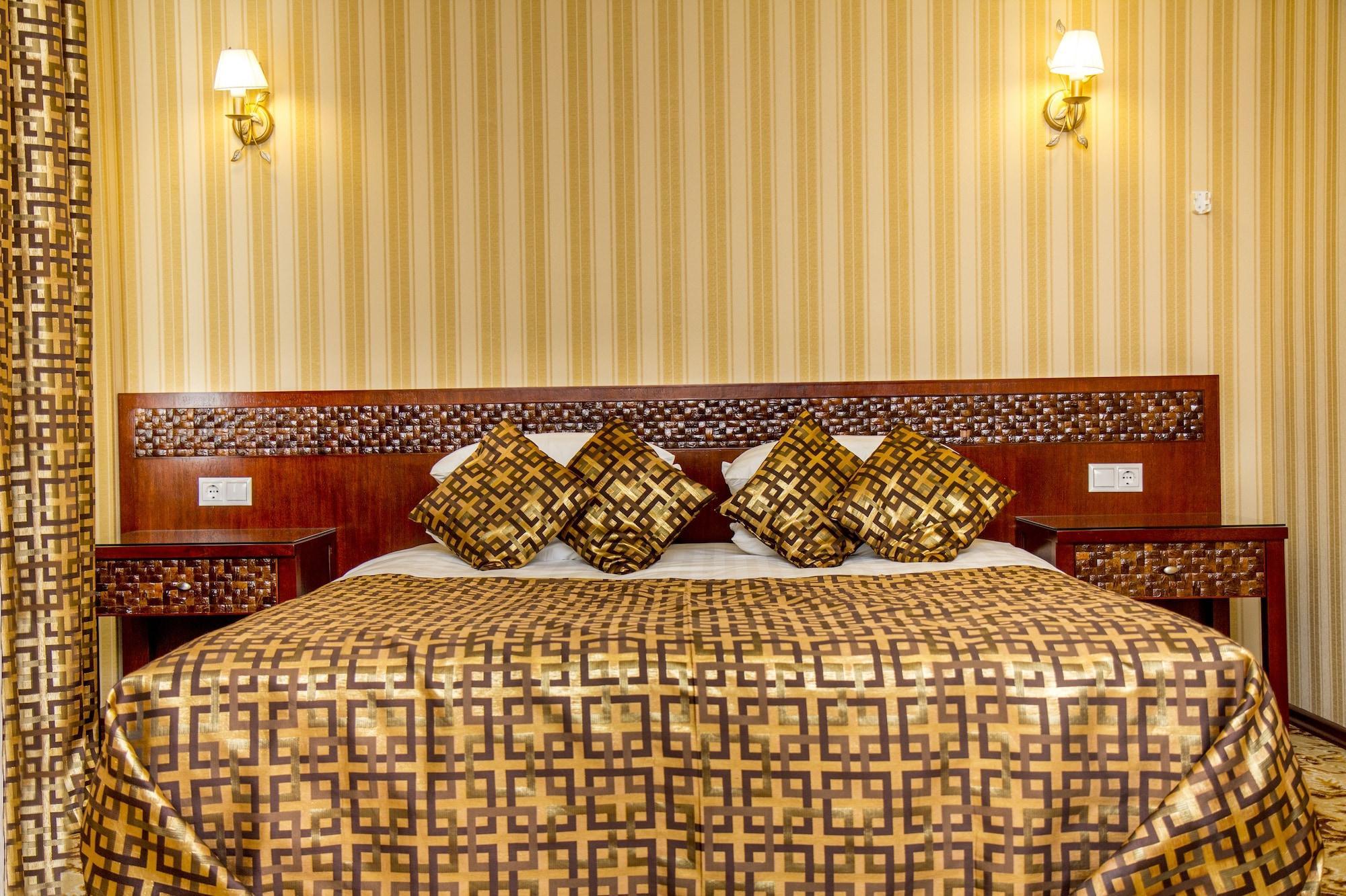 Klassik Hotel Chişinău Extérieur photo