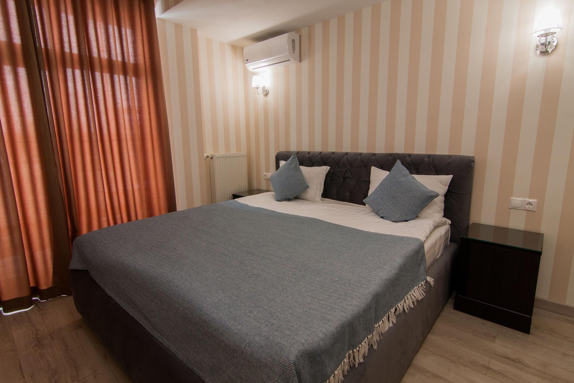 Klassik Hotel Chişinău Extérieur photo