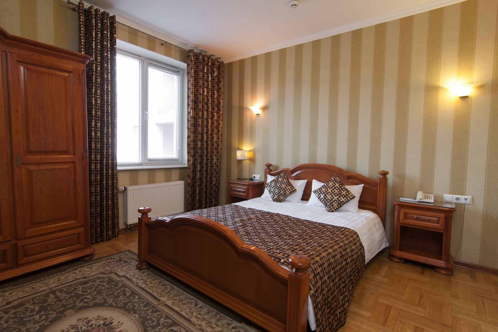 Klassik Hotel Chişinău Extérieur photo