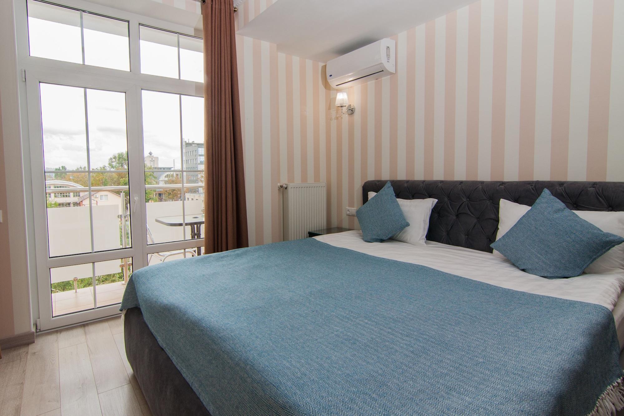 Klassik Hotel Chişinău Extérieur photo