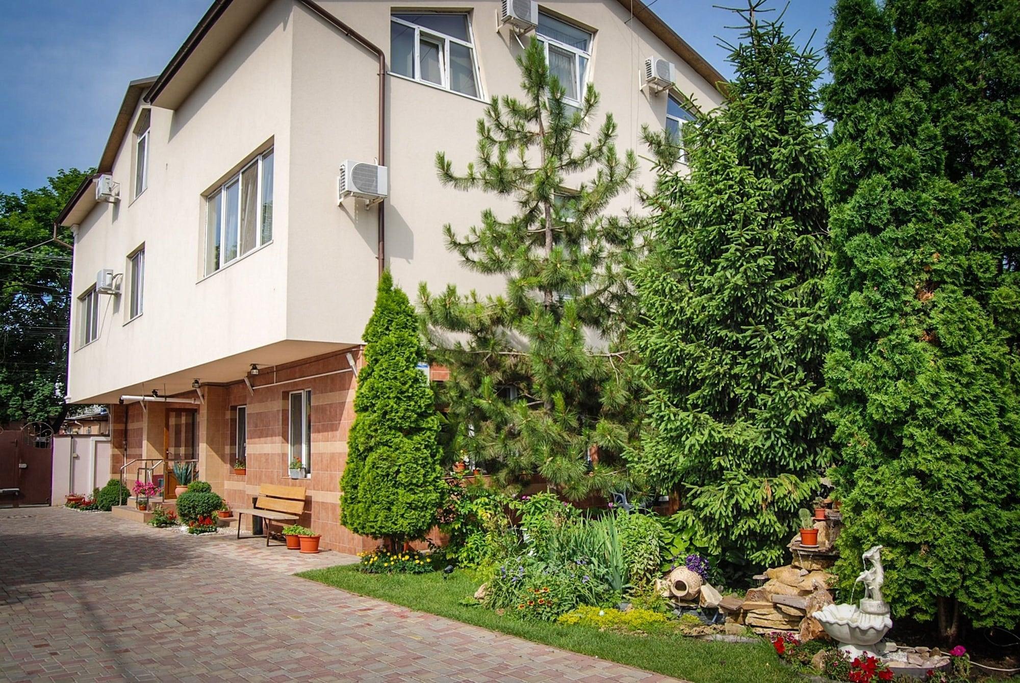 Klassik Hotel Chişinău Extérieur photo