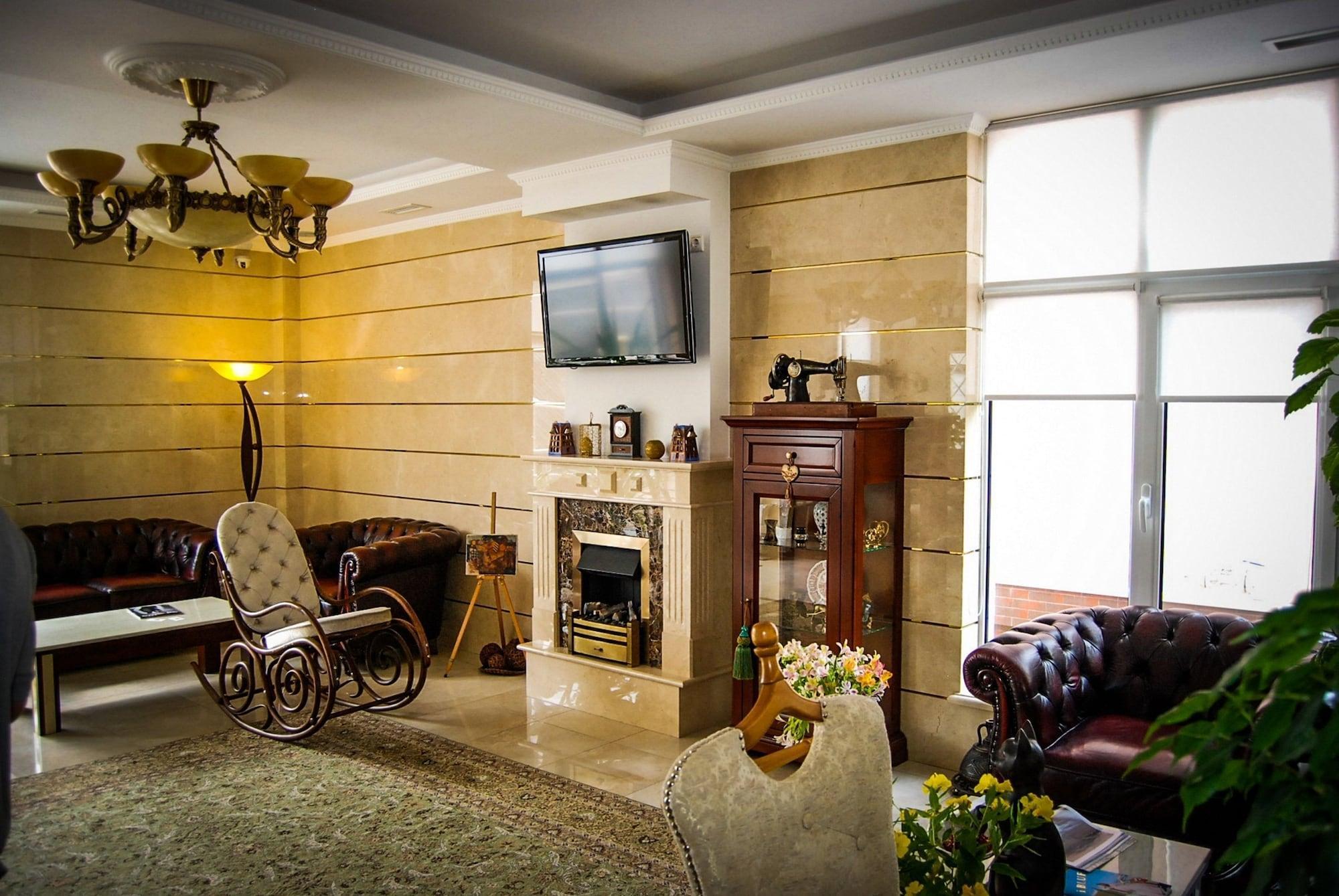 Klassik Hotel Chişinău Extérieur photo