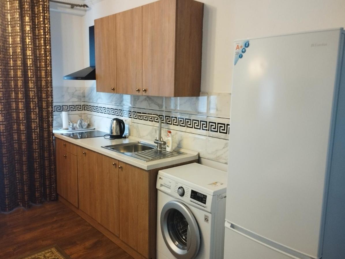 Klassik Hotel Chişinău Extérieur photo