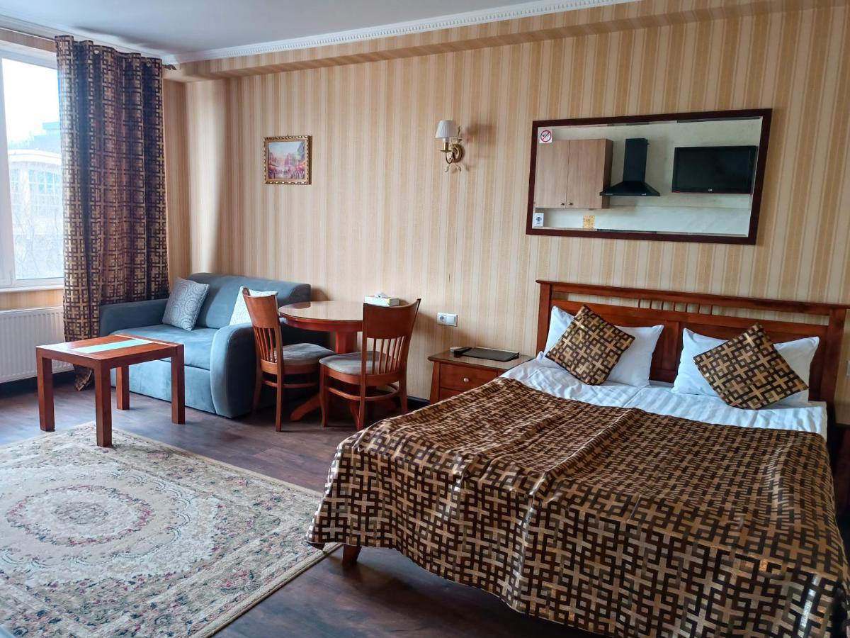 Klassik Hotel Chişinău Extérieur photo