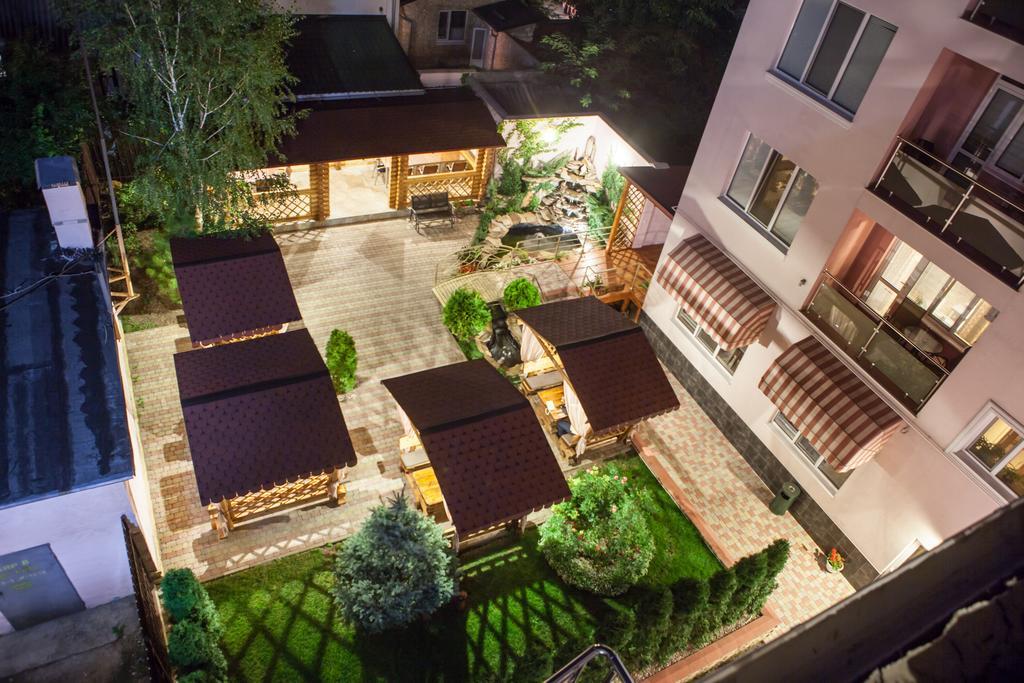 Klassik Hotel Chişinău Extérieur photo