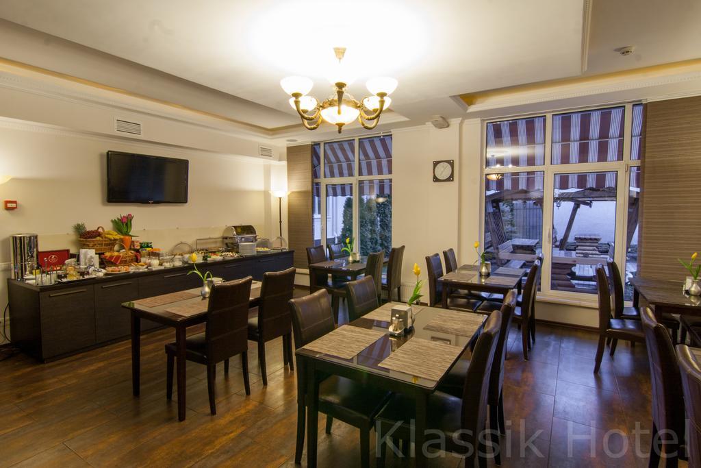 Klassik Hotel Chişinău Extérieur photo