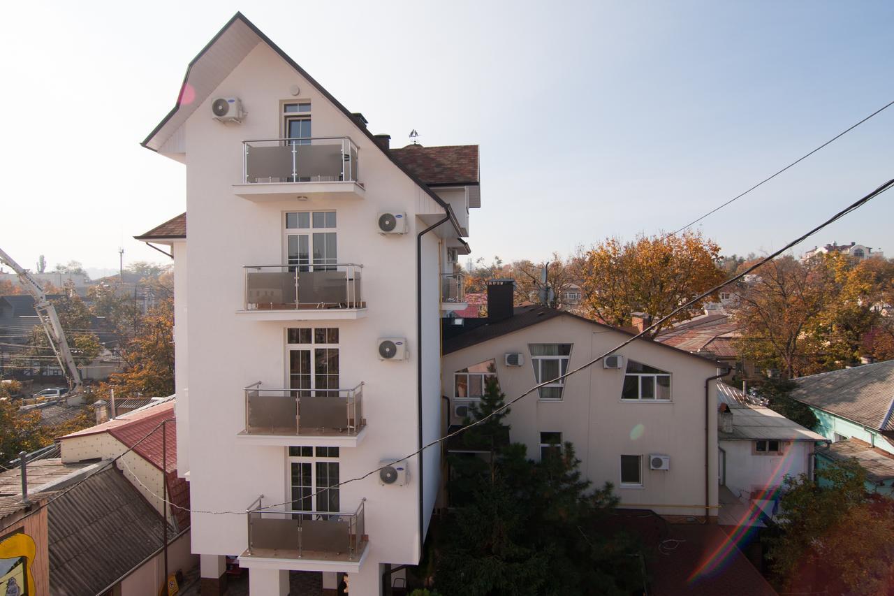 Klassik Hotel Chişinău Extérieur photo